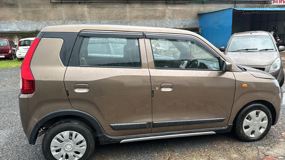 MARUTI VXI WAGONR 1.001 - 4