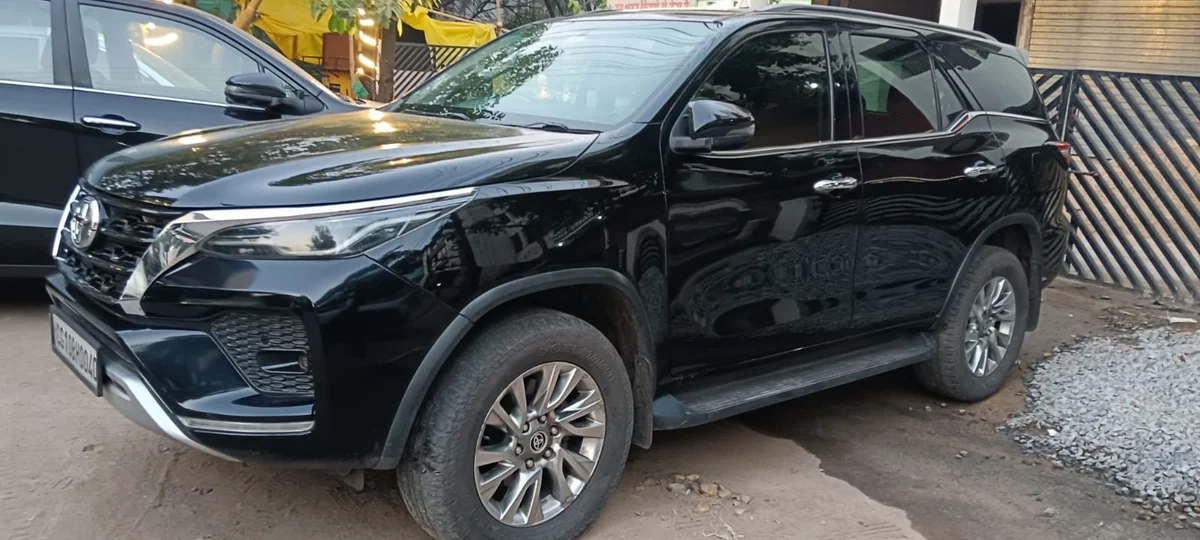 TOYOTA FORTUNER SIGMA 4 - 6