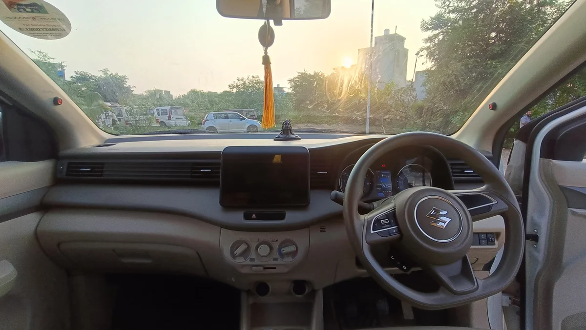 MARUTI SUZUKI ERTIGA  SMART HYDERABAD VXI - 22