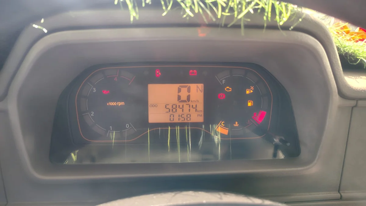 MAHINDRA BOLERO MAXX PICKUP 1.7 - 9
