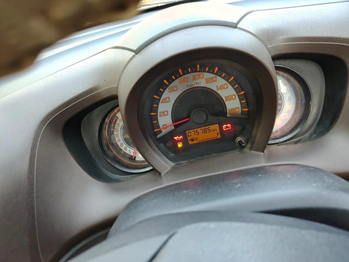 HONDA BRIO VXAT - 13
