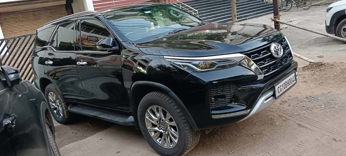 TOYOTA FORTUNER SIGMA 4 - 4
