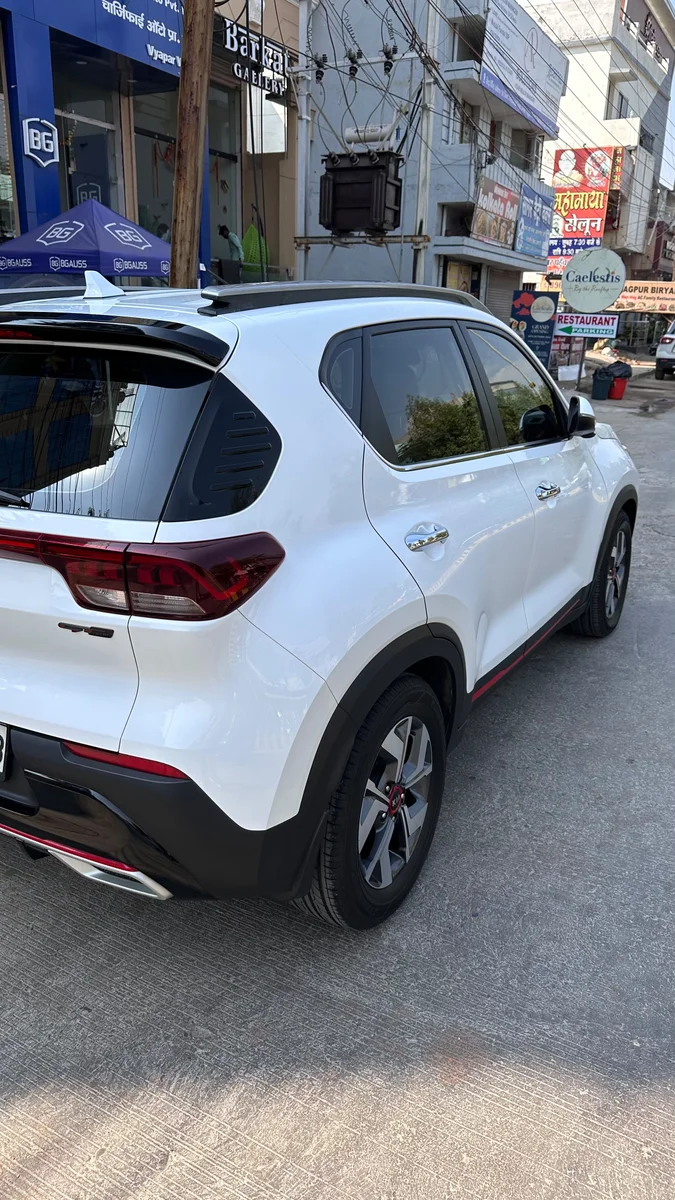 KIA SONET D1.5 6 MT GTX PLUS - 4