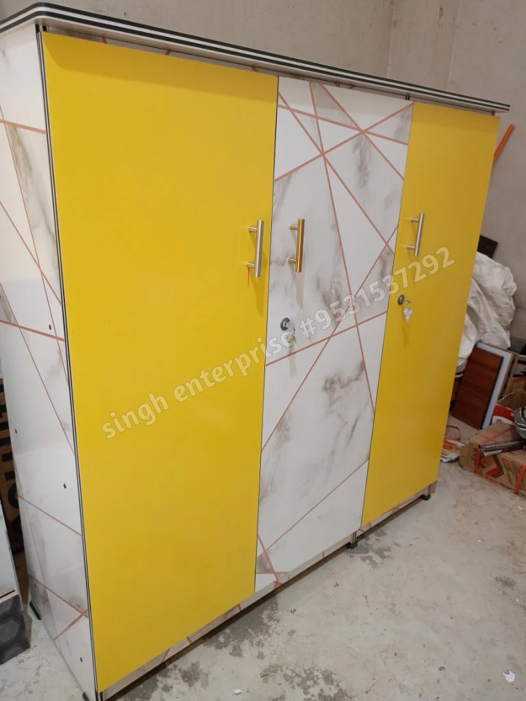 3 door wardrobe 4/4