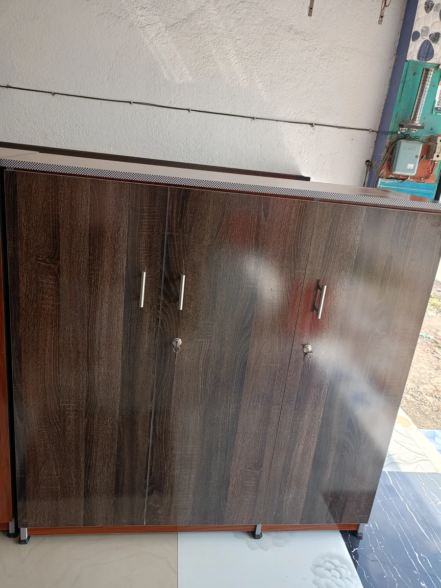 3 door wardrobe 4/4