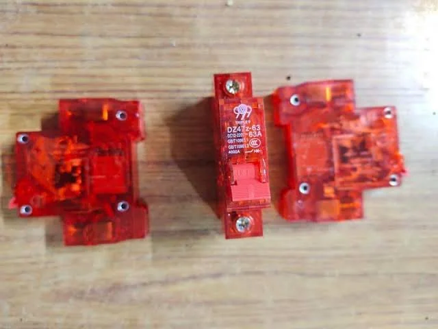DZ47-63 63A DC Miniature Circuit Breaker (MCB) for Electric Scooters, Bikes, and E-Rickshaws