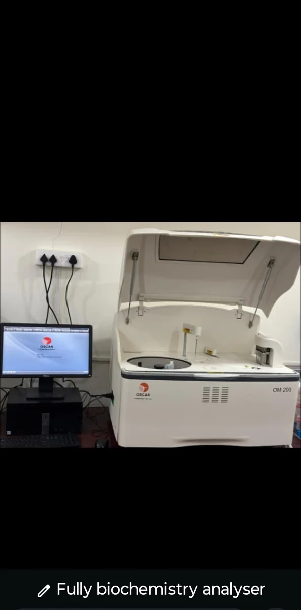 Biochemistry analyser