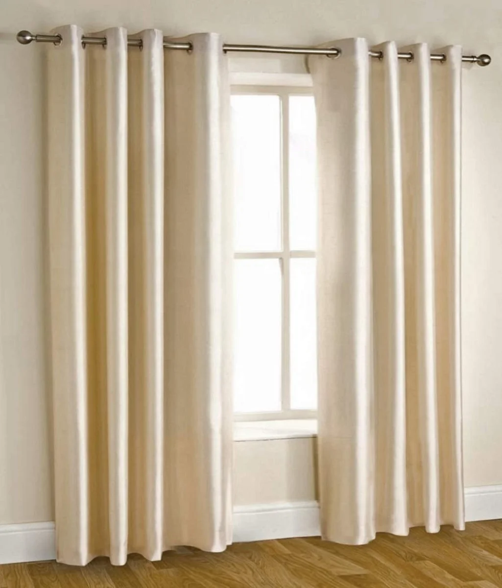 Curtain