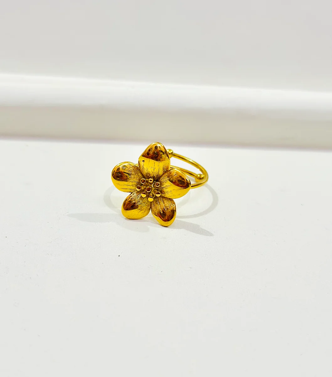 Statement Flower 2