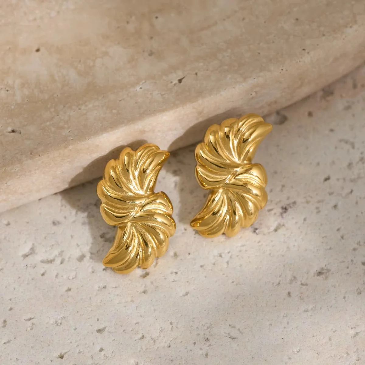 Étoile Earrings