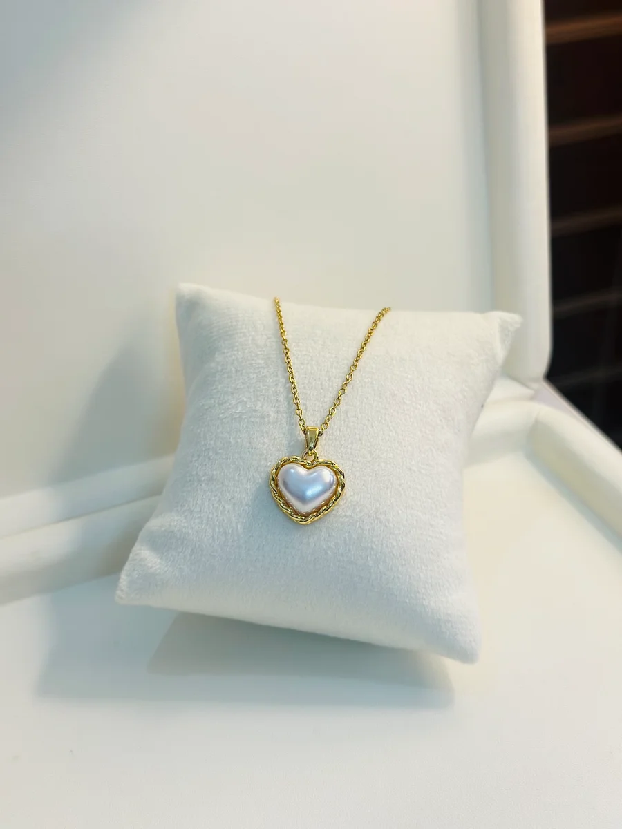 Pearl Heart Necklace