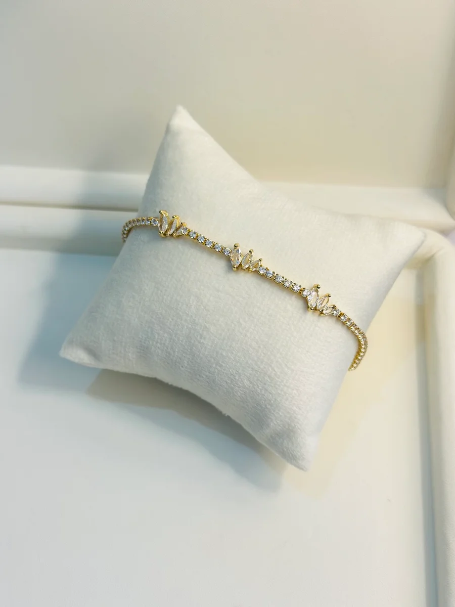 Nova Bracelet