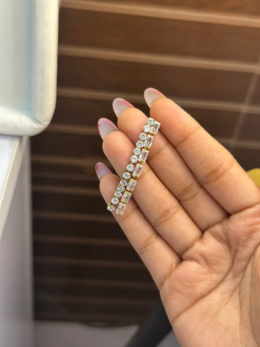 LUXE Sparkle Earrings 3