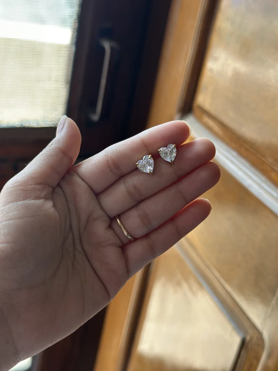 Premium Heart Studs 4
