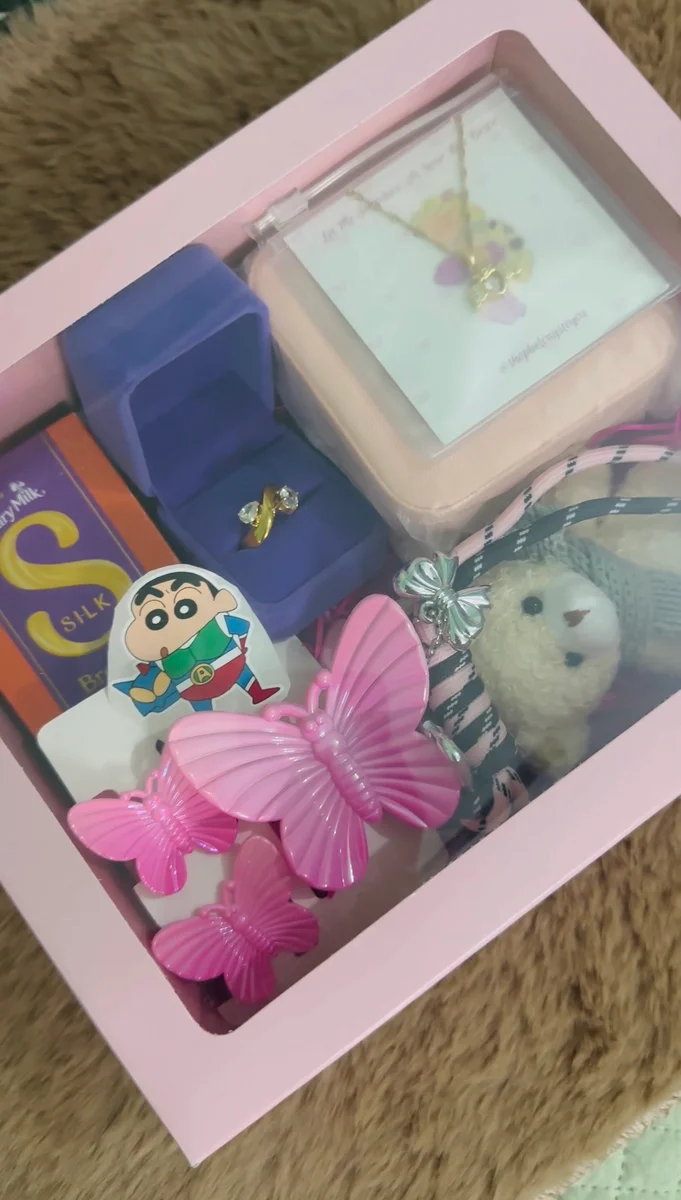 PINK HAMPER BOX 3
