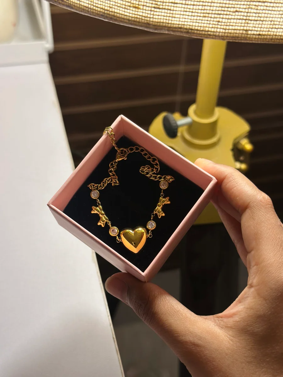 Premium Heart Bracelet 2