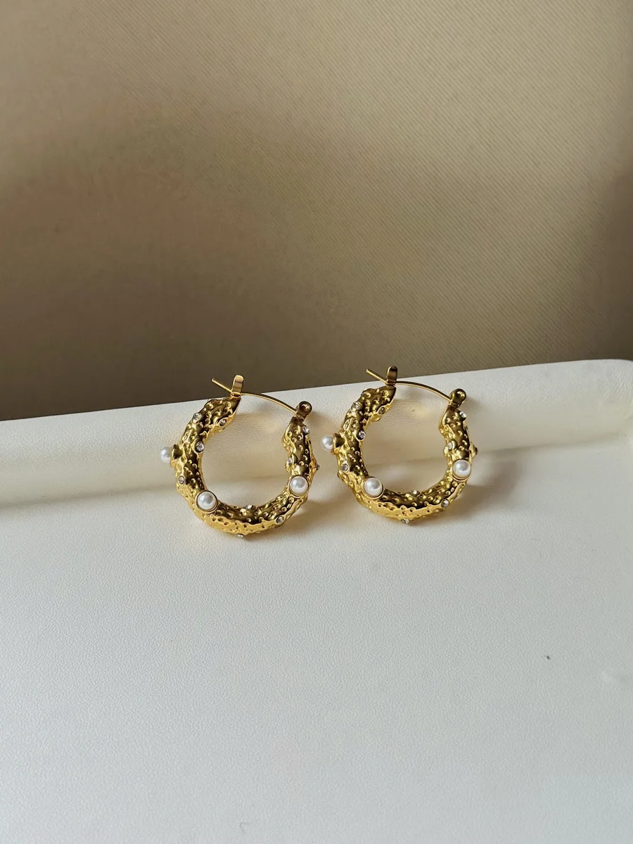 Golden Reef Hoops