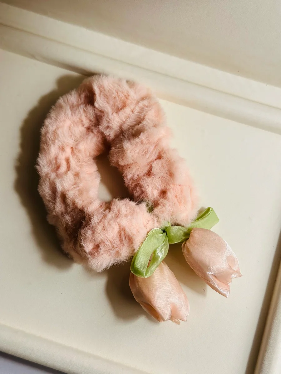 Tulip Hair Tie 2