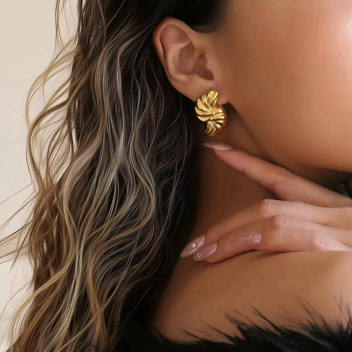 Étoile Earrings 2