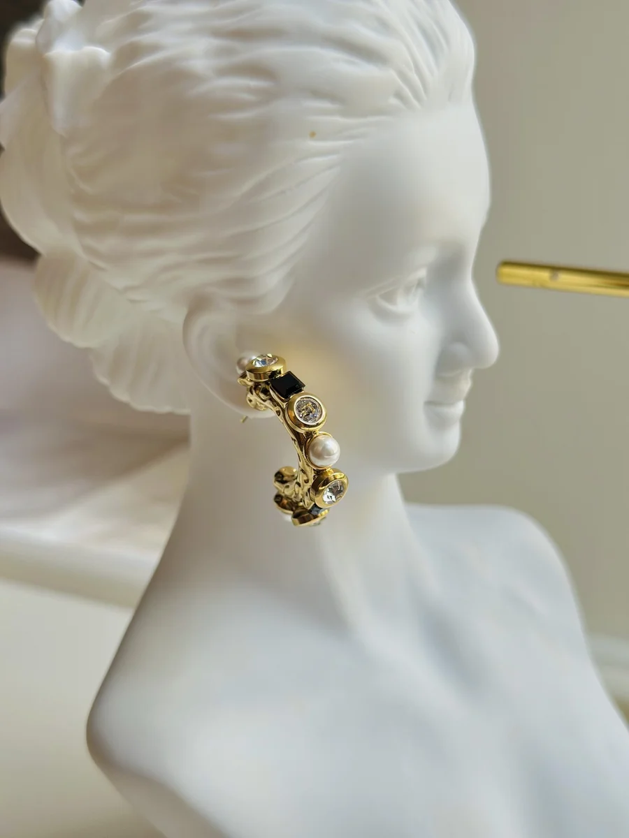 Royal Chaos Earrings 3