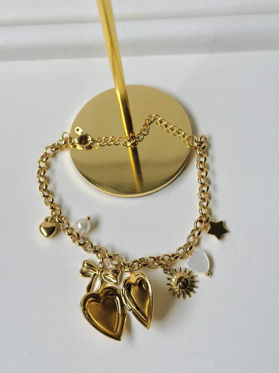 Heart Charm Bracelet 2