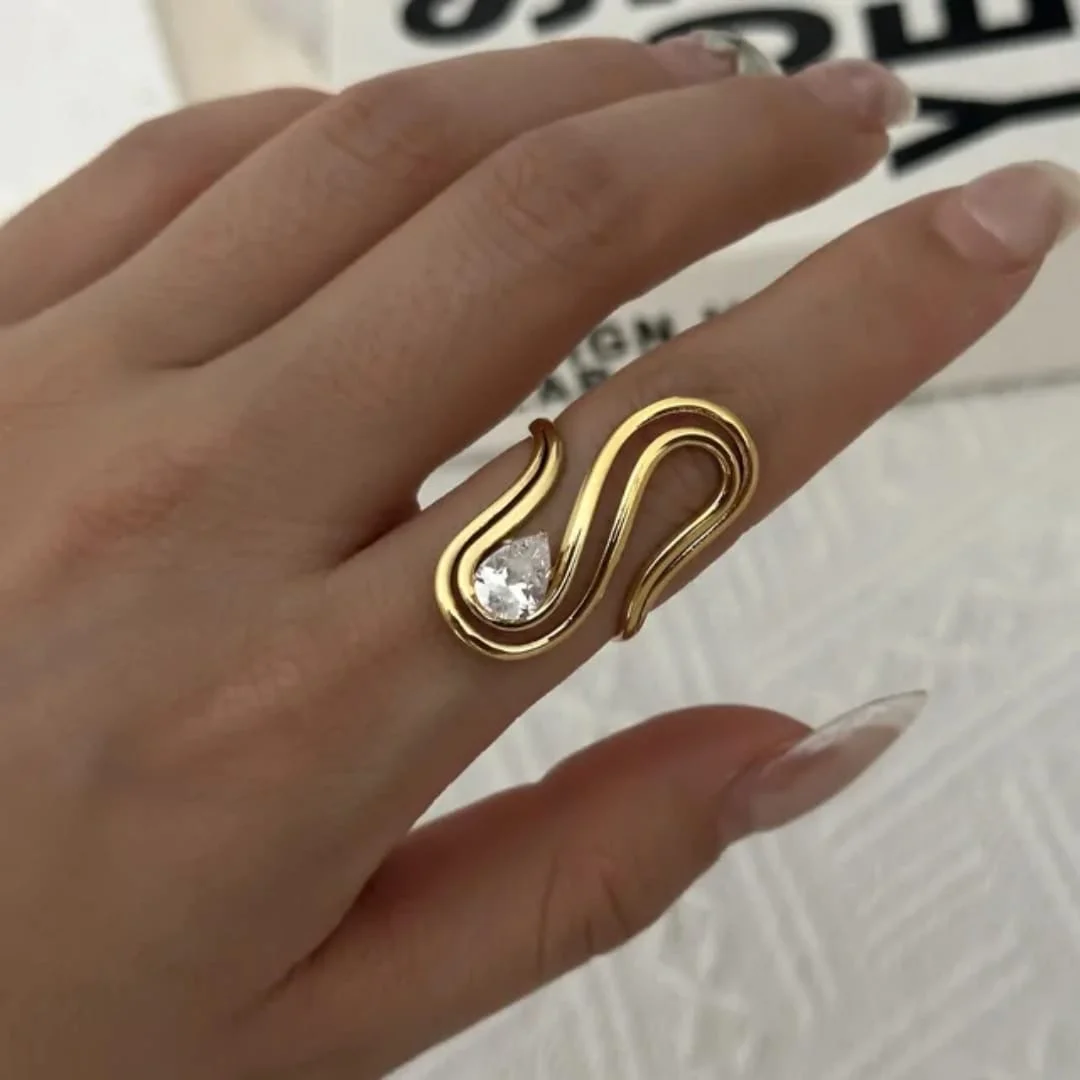 Aurette Ring 3