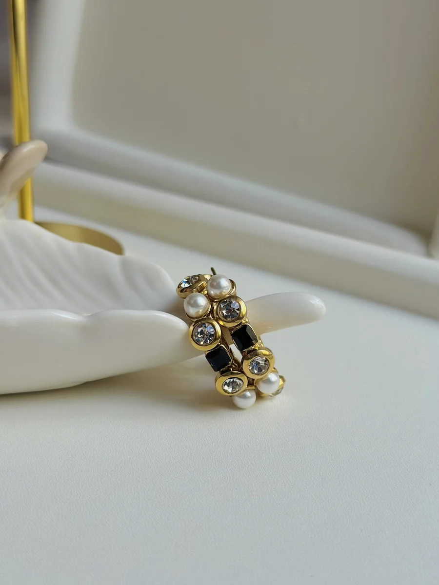 Royal Chaos Earrings 2
