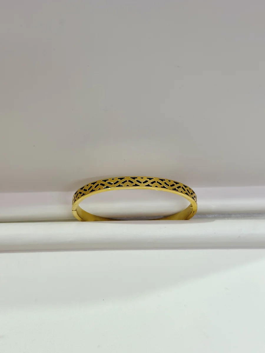 Corporate Girly Bracelet 3