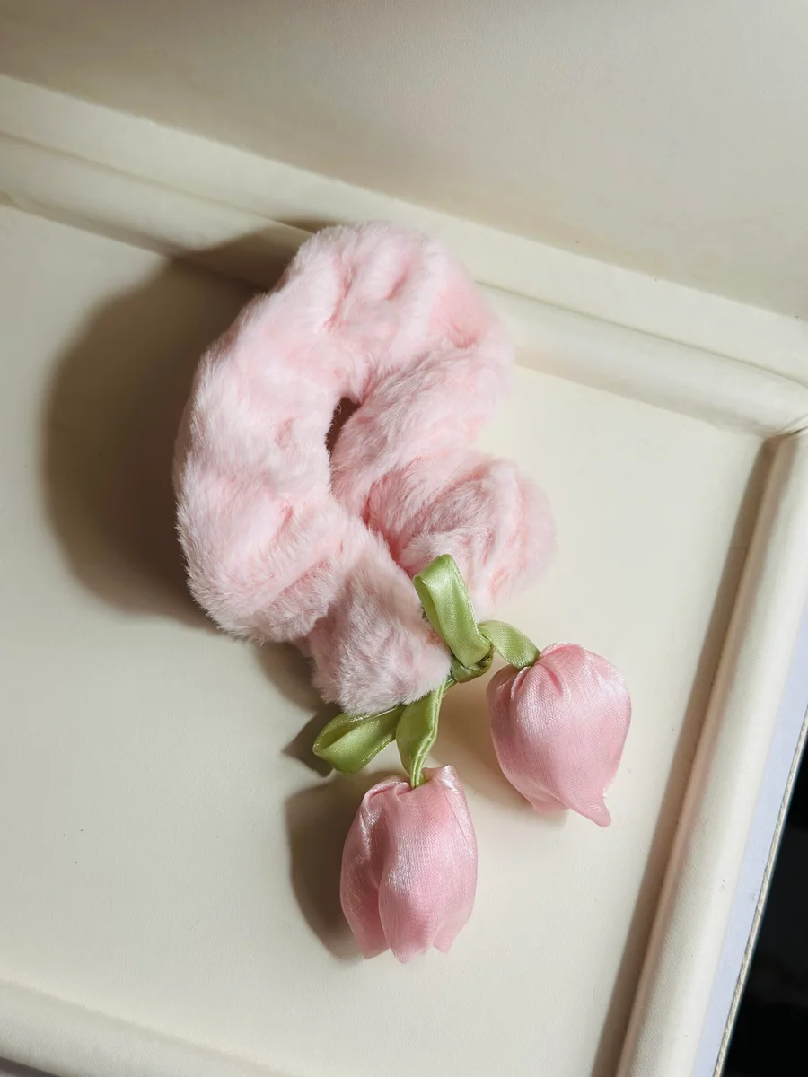 Tulip Hair Tie