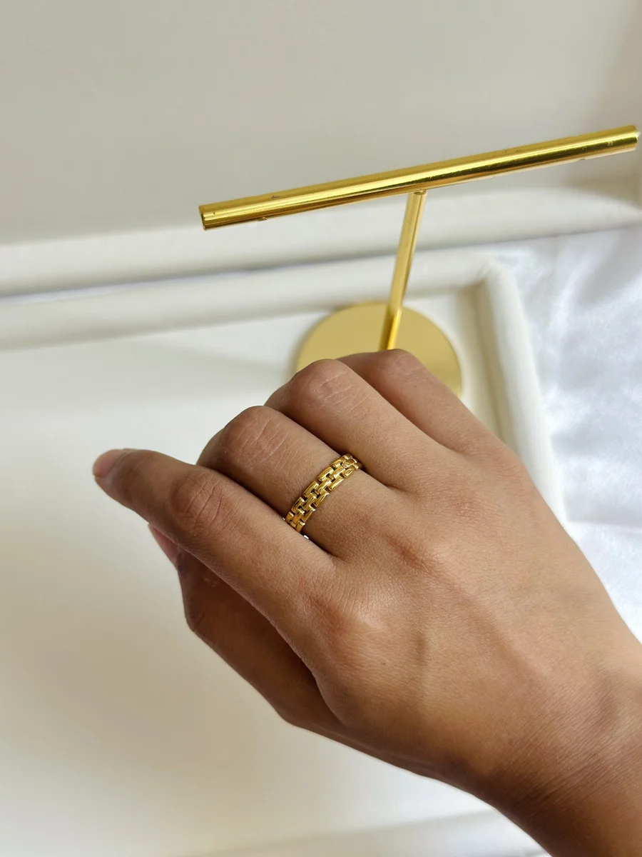 Link Luxe Ring 2