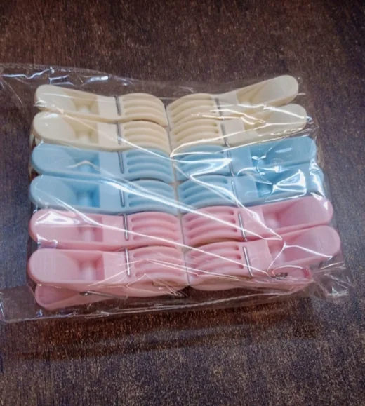 Cloth Clips 12 Pieces Pack
