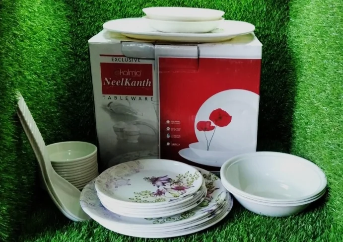 Nilkanth Premium 32 Pieces Dinner Set