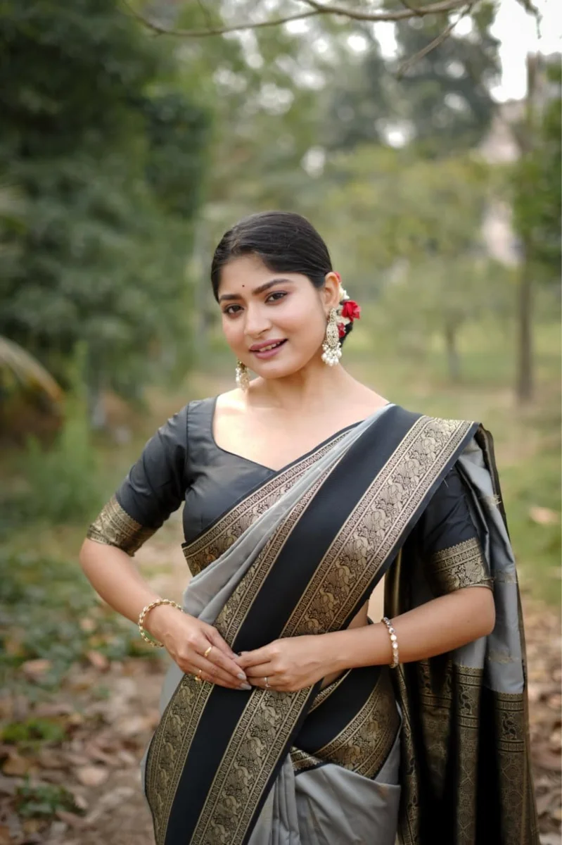 KANCHI BORDER 112 – Premium soft Kanjivaram silk saree with fine Zari weaving pattern by www.Laavsee.com