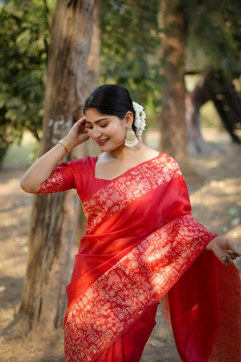 Handloom Raw Silk Saree with rich weaving pallu, unique Gala Border pattern + running blouse piece by www.Laavsee.com