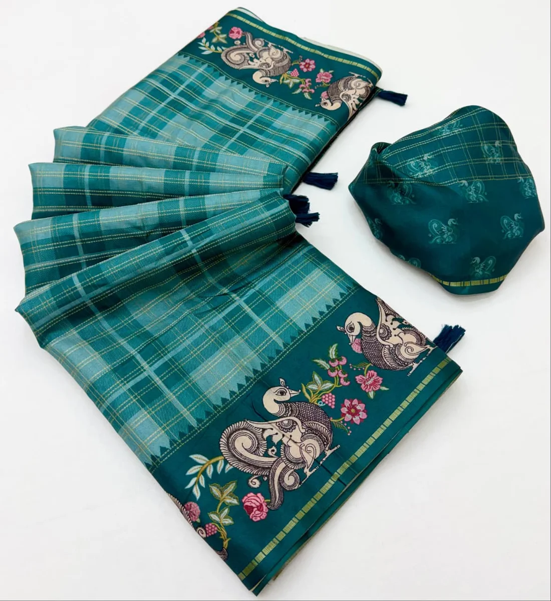 Charvi Tusser – Soft Tussar with Bentex border, Kalamkari pallu & border, small Zari checks, tassels + matching blouse piece
