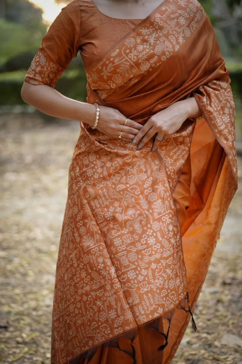 Handloom Raw Silk Saree with rich weaving pallu, unique Gala Border pattern + running blouse piece by www.Laavsee.com