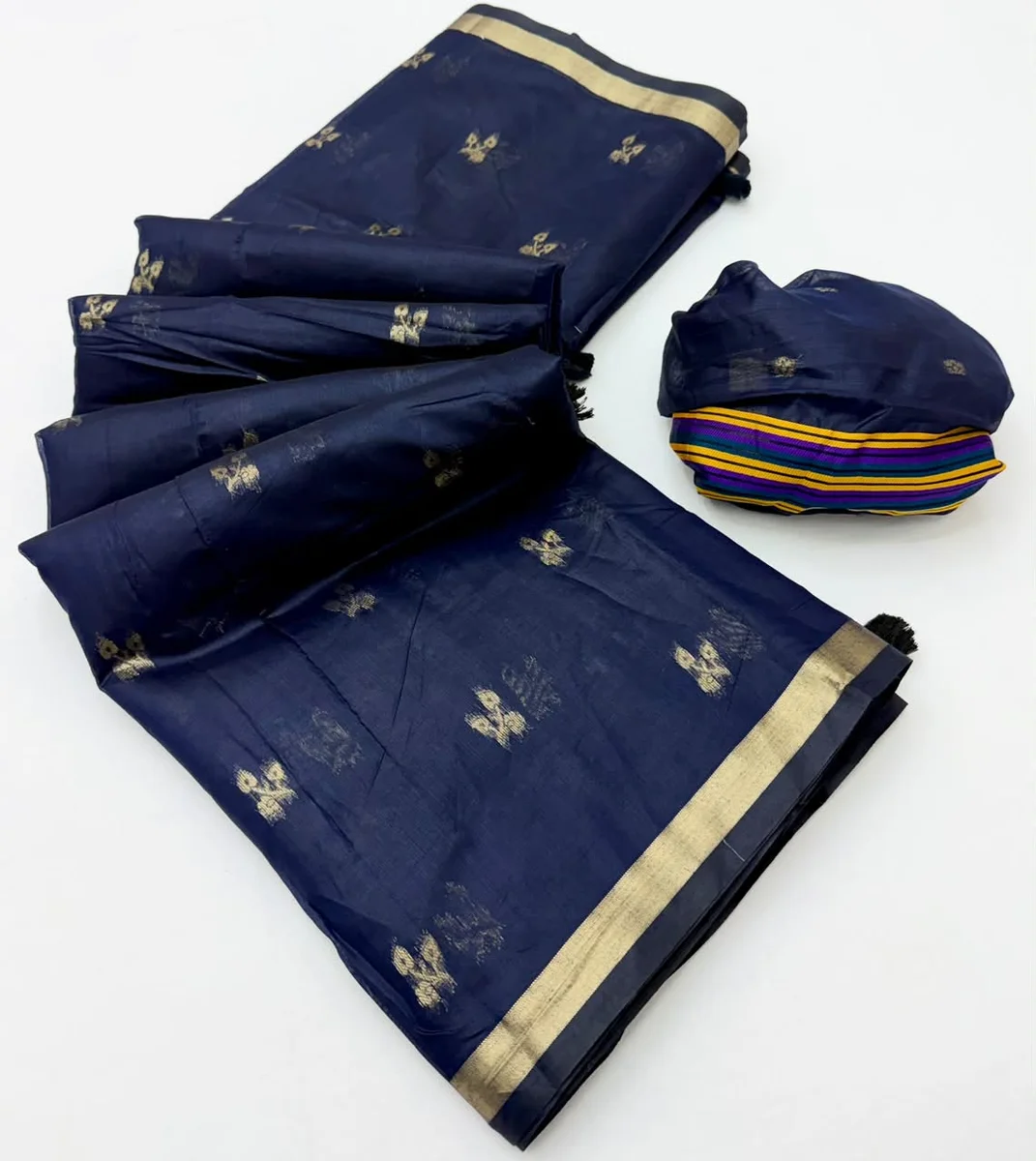 Tapti Cotton – Jamdani cotton weaving with tissue pallu & Zari border + matching blouse piece