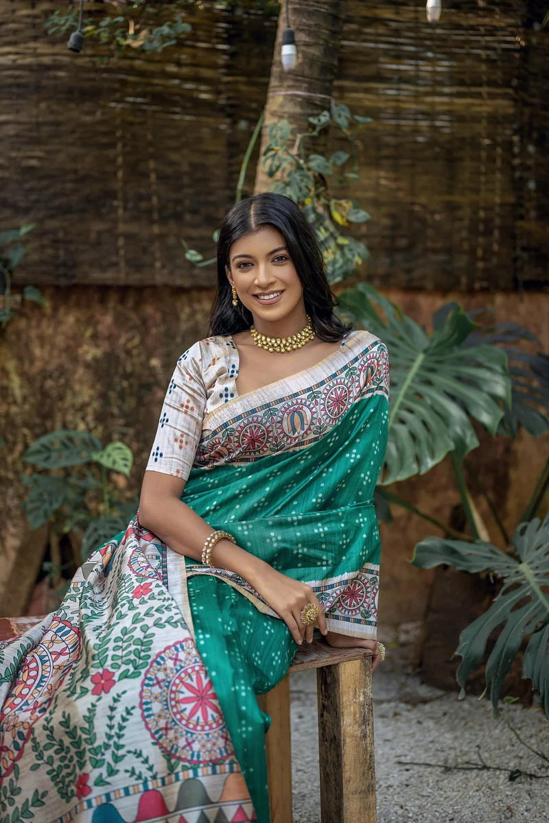YOGITA MADHUBANI 2 – Soft Tussar Silk with beautiful Madhubani print on pallu & border, classic Bandhani print all over body + contrast blouse piece