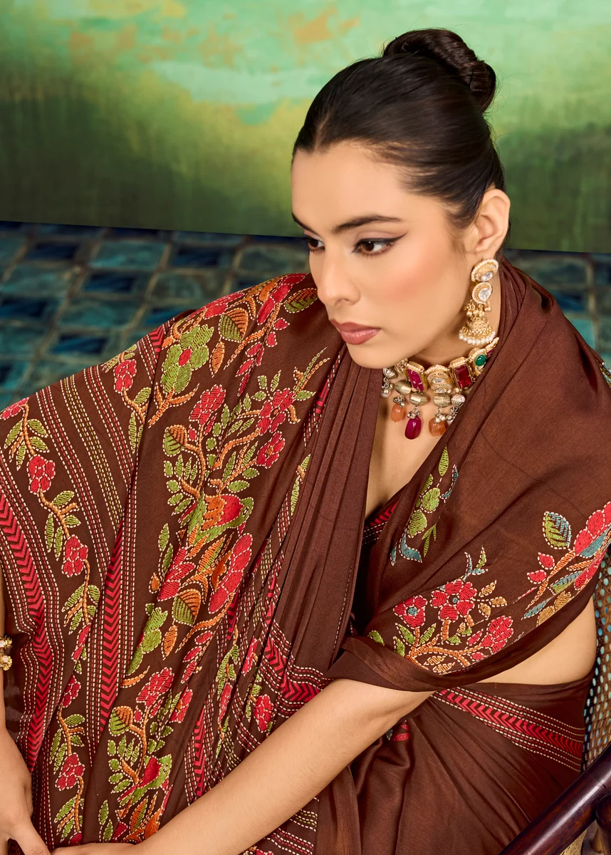 LV248CN211026-3 Modal Satin Katha Print Saree 18