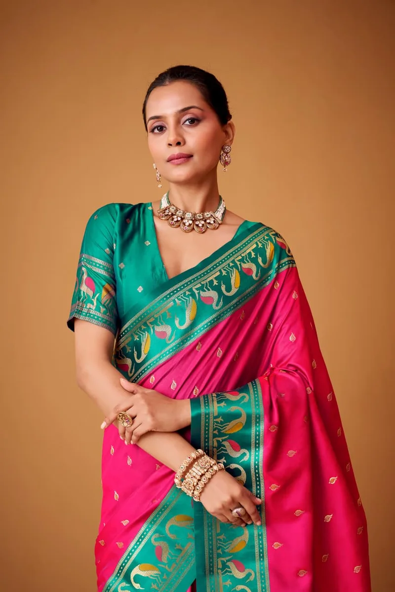LV207CN171026-1  FLAMINGO SILK – Soft Satin Silk Saree 16