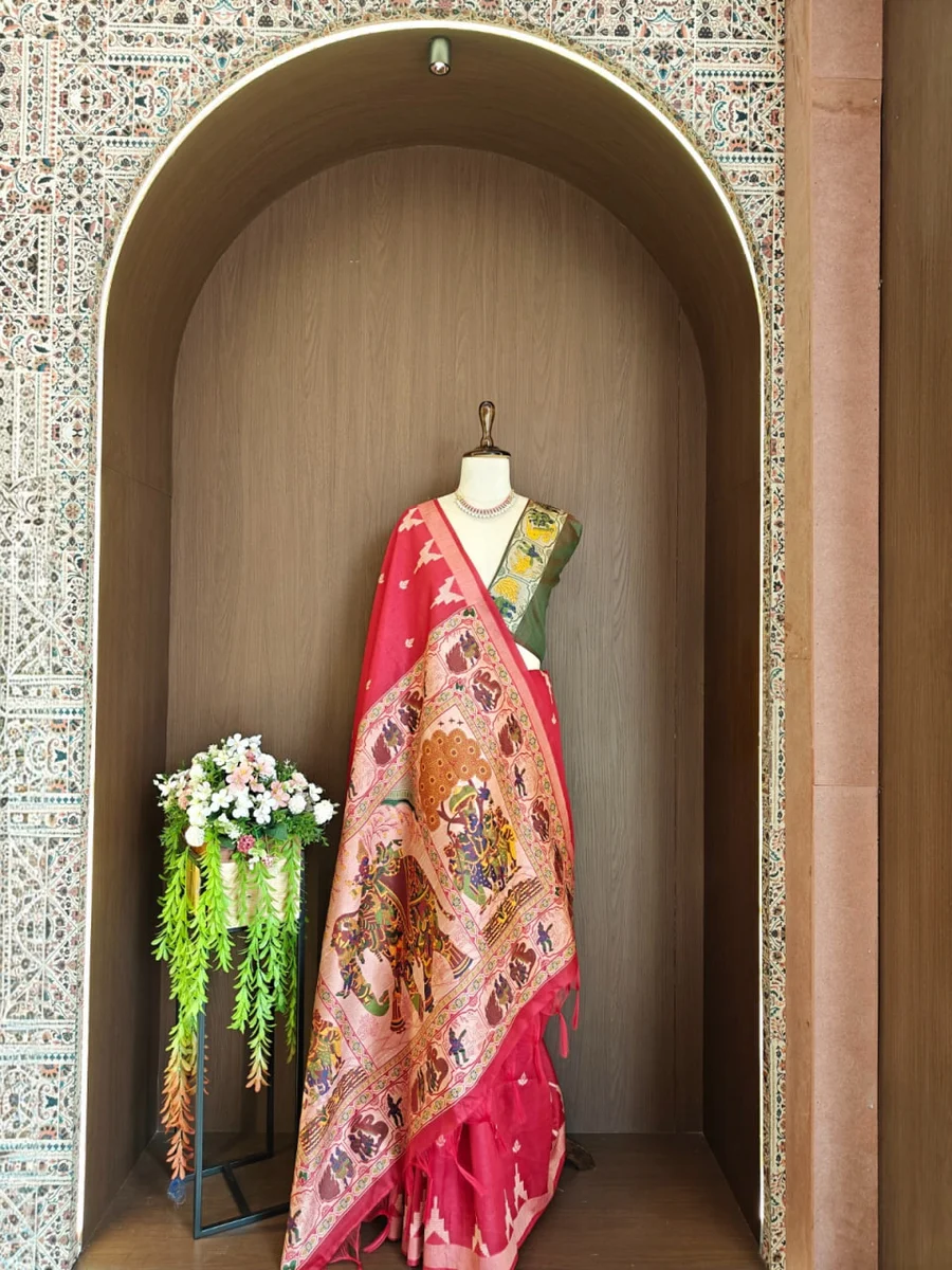 LV202CN151026-6 — HANDLOOM 430 - Raw silk saree with Kalamkari elephant and Kathakali pallu, temple weaving border, all-over butti, contrast blouse, and fancy t