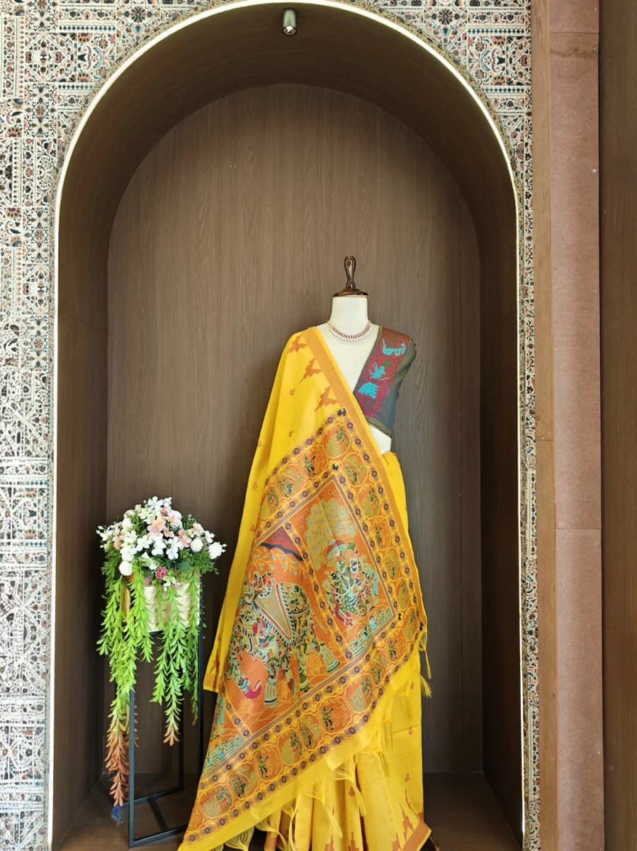 LV202CN151026-6 — HANDLOOM 430 - Raw silk saree with Kalamkari elephant and Kathakali pallu, temple weaving border, all-over butti, contrast blouse, and fancy t