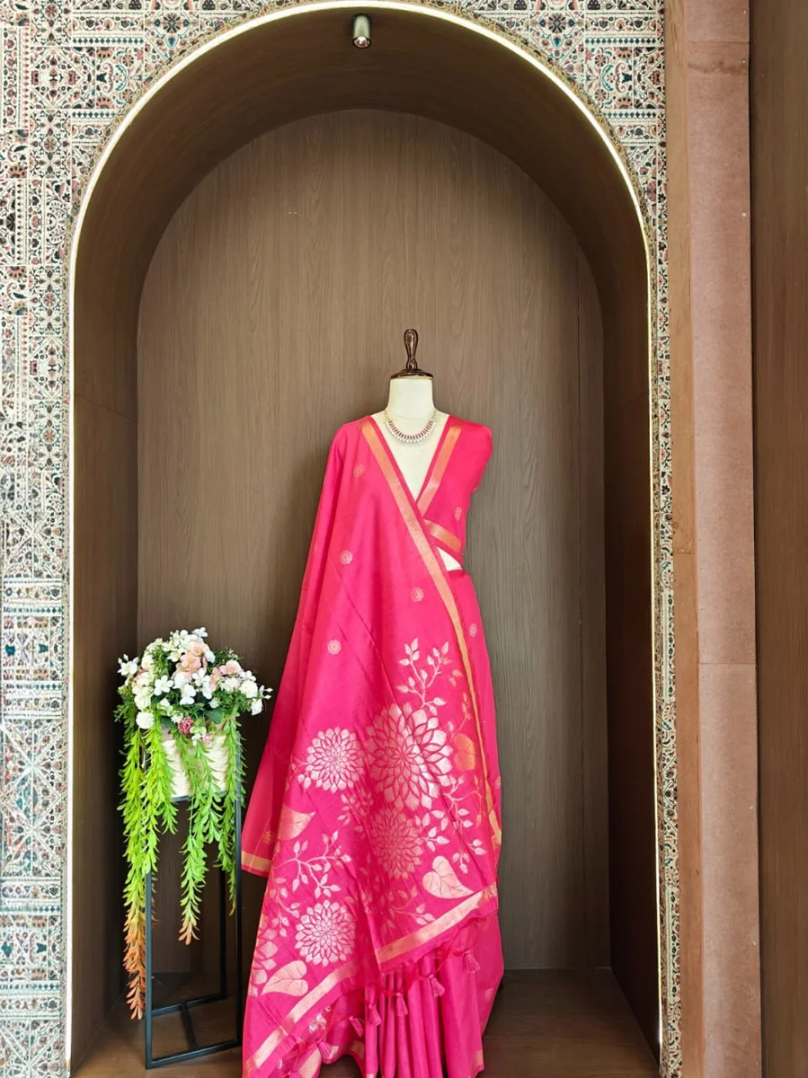 LV202CN29926-2  Premium Soft Khadi Raw Silk saree 2