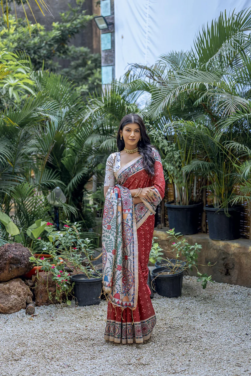 YOGITA MADHUBANI 2 – Soft Tussar Silk with beautiful Madhubani print on pallu & border, classic Bandhani print all over body + contrast blouse piece