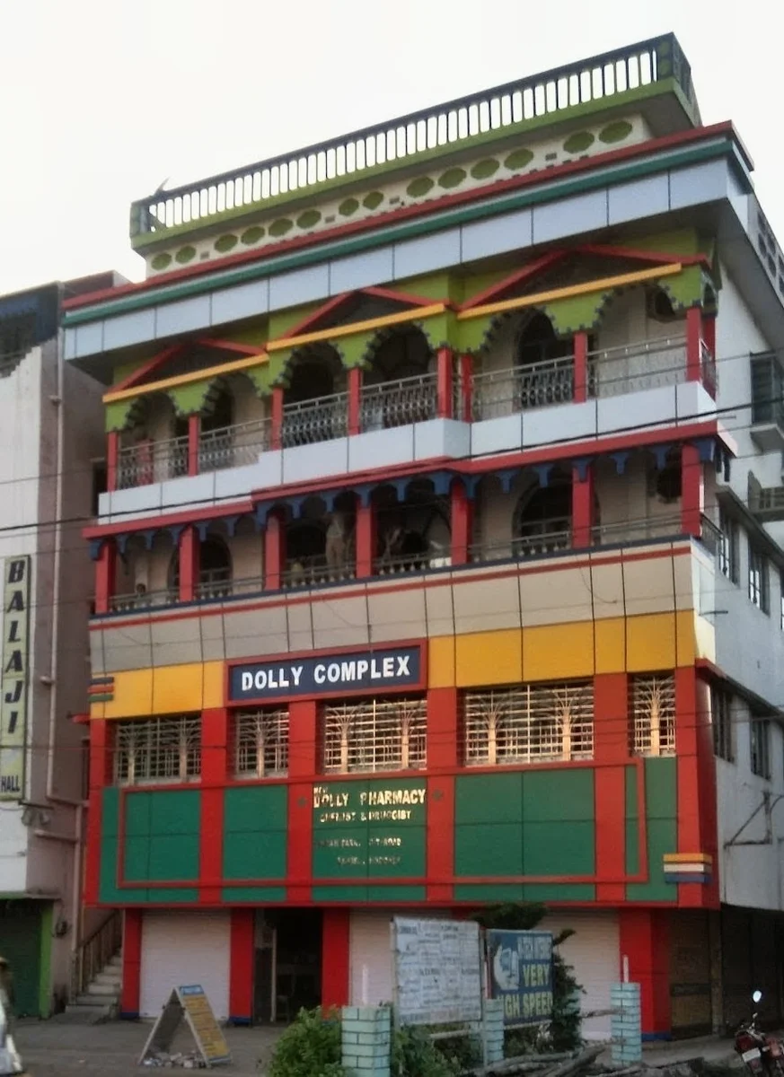 Dolly Pharmacy