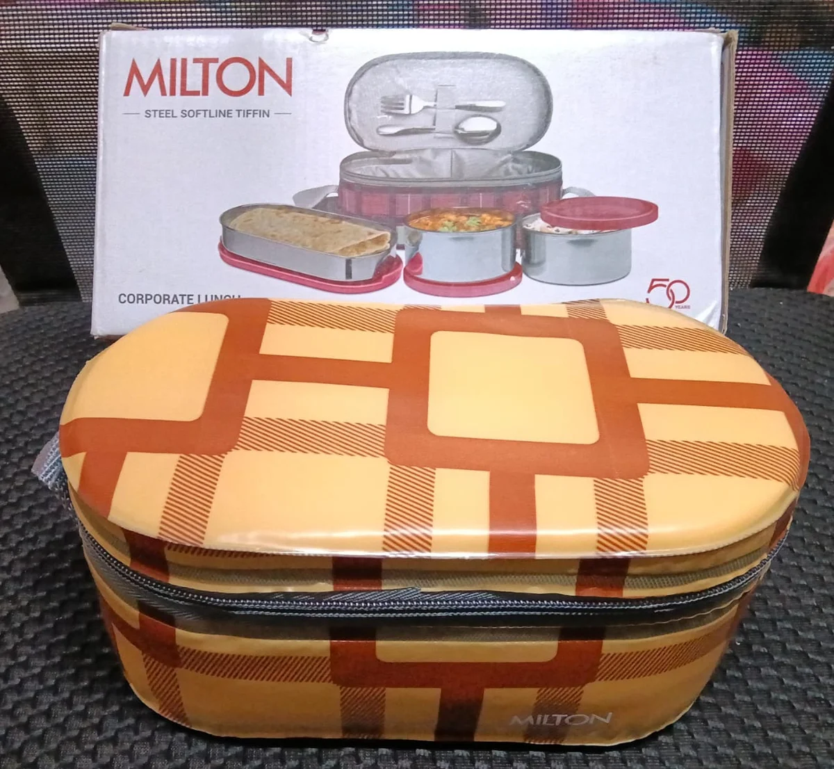 MILTON CORPORATE LUNCH BOX