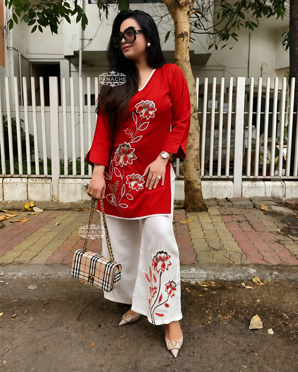 Embroidery coord set