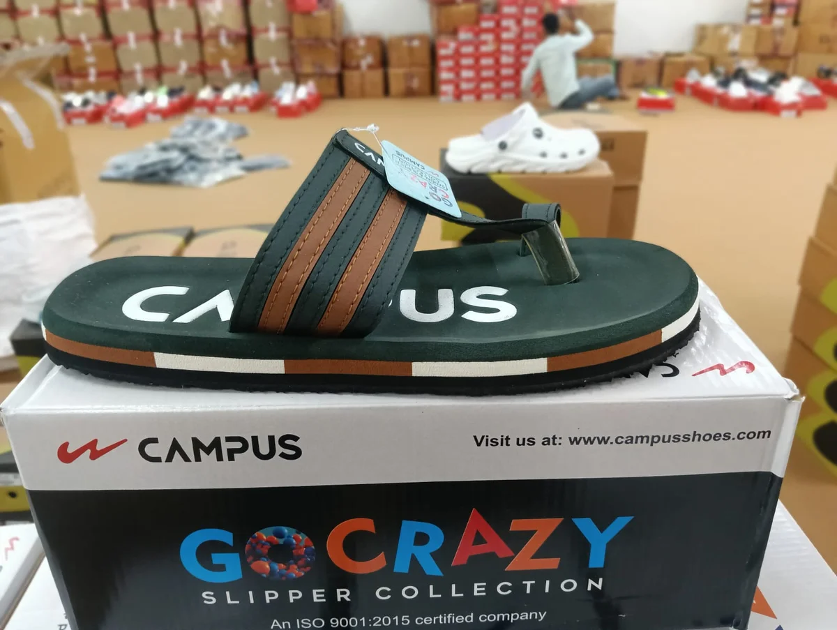 Campus slippers