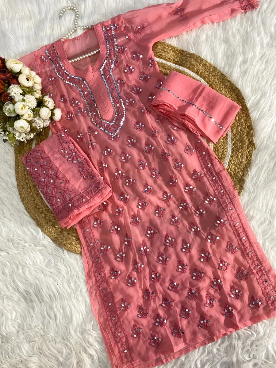 Mirrorwork coord set