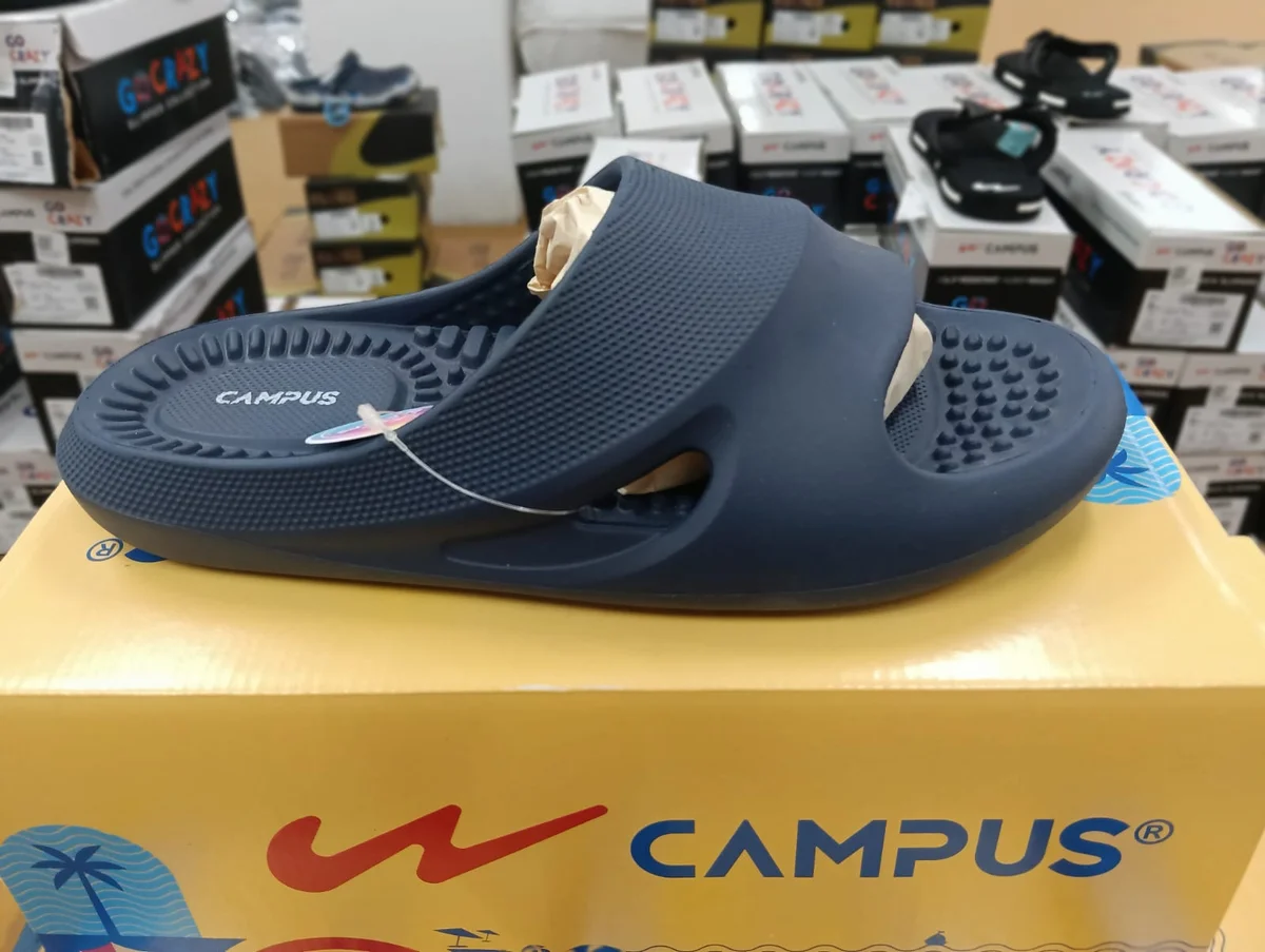 Campus slippers
